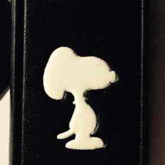 Coach X Peanuts Leather Snoopy Hangtag ©️2014 - Picture 6 of 7